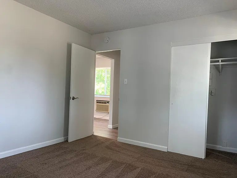1161 Detroit Ave #3 — Photo 9