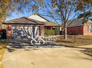 2801 Edgemere Dr, Norman, OK 73071