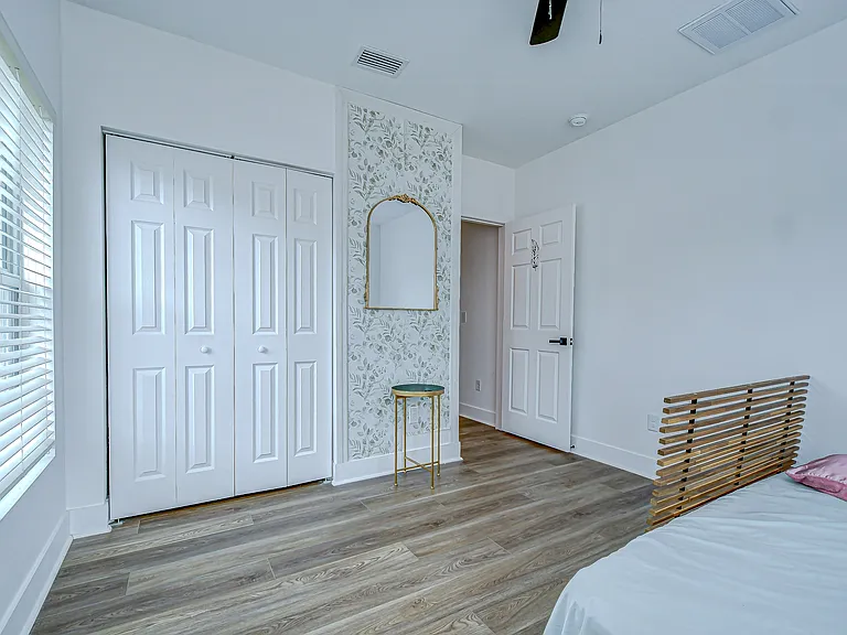 1051 44th St S — Photo 14