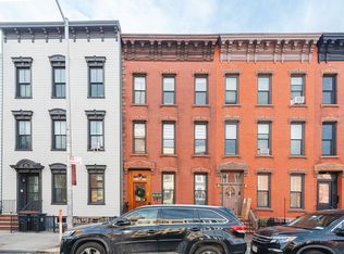 130 Calyer St, Brooklyn, NY 11222