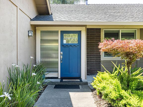 3rd image of 2491 Vine Hill Drive