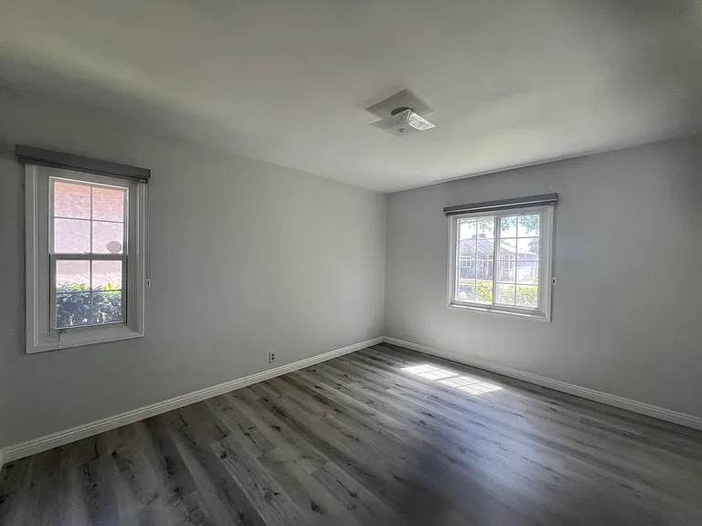 1115 S El Molino St — Photo 33
