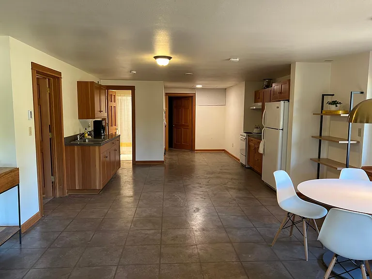 Mountain Meadow Dr — Photo 5