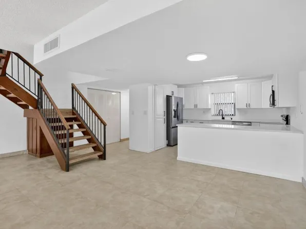 11556 NW 1st St #0, Fort Lauderdale, FL 33325