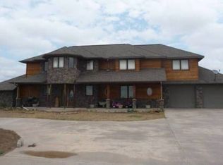 21323 NW Cache Rd, Indiahoma, OK 73552