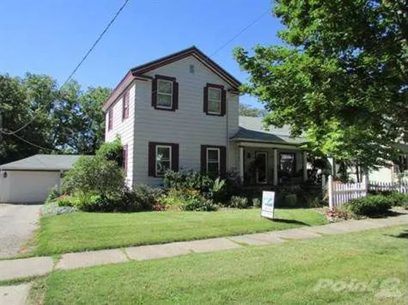 216 S River St, Eaton Rapids, MI 48827