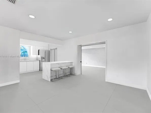 9401 SW 78th St, Miami, FL 33173