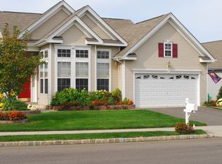 44 Hidden Lake Cir, Barnegat, NJ 08005