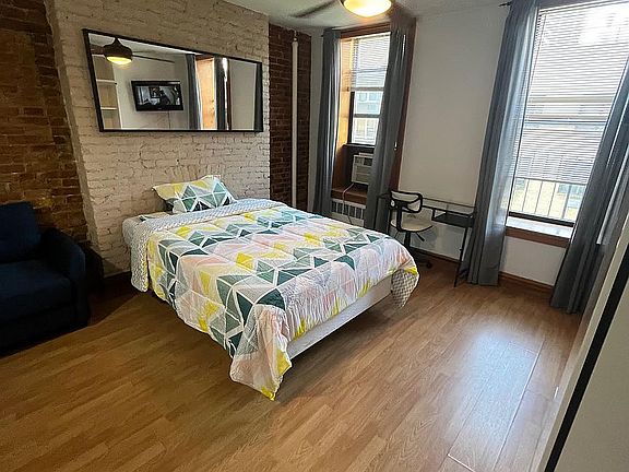 2nd image of 143 E 30th St #501