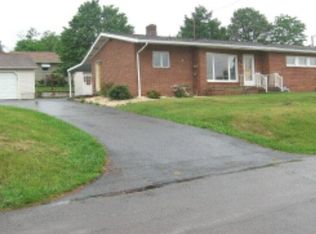 373 Florida Ave, Shenandoah, PA 17976