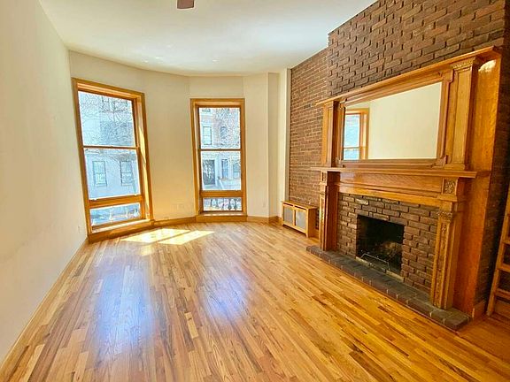 5th image of 323 W 89th St APT 2A