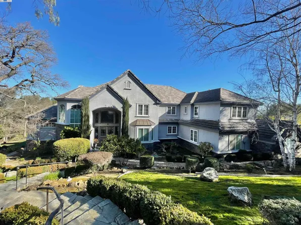 1926 Clover Ct, Pleasanton, CA 94588