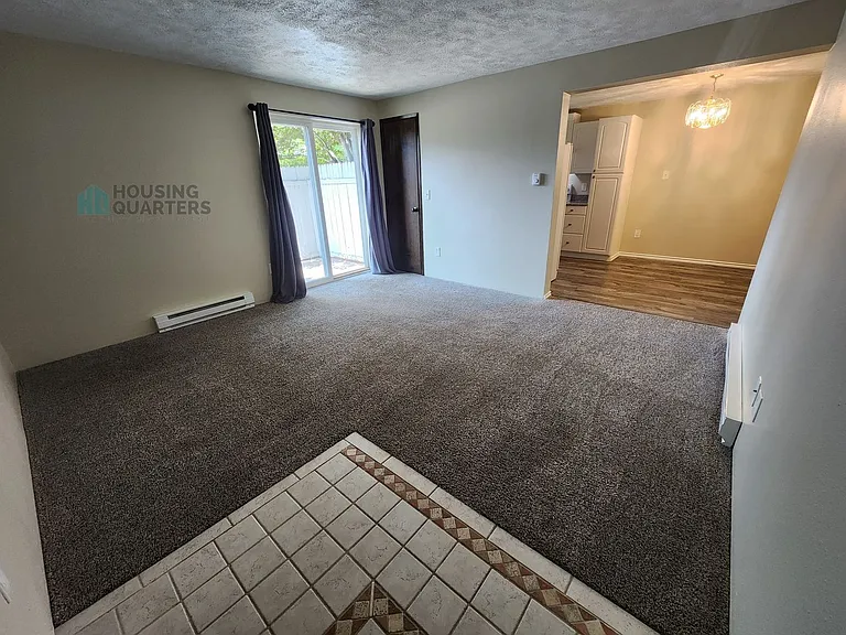 8612 N Mayfair St — Photo 3