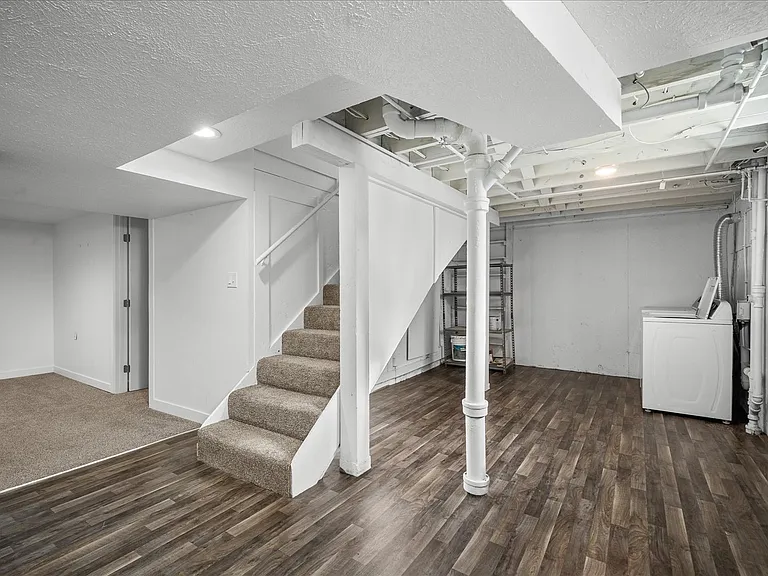 3923 N Walnut St — Photo 16