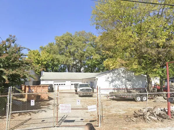 343 Farmington Ave, Louisville, KY 40209