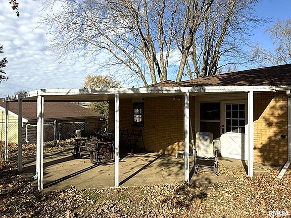 4th image of 1548 W North St