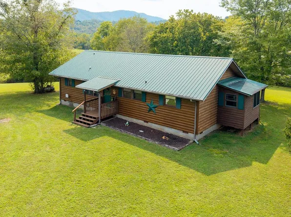 290 McCombs Rd, Murphy, NC 28906