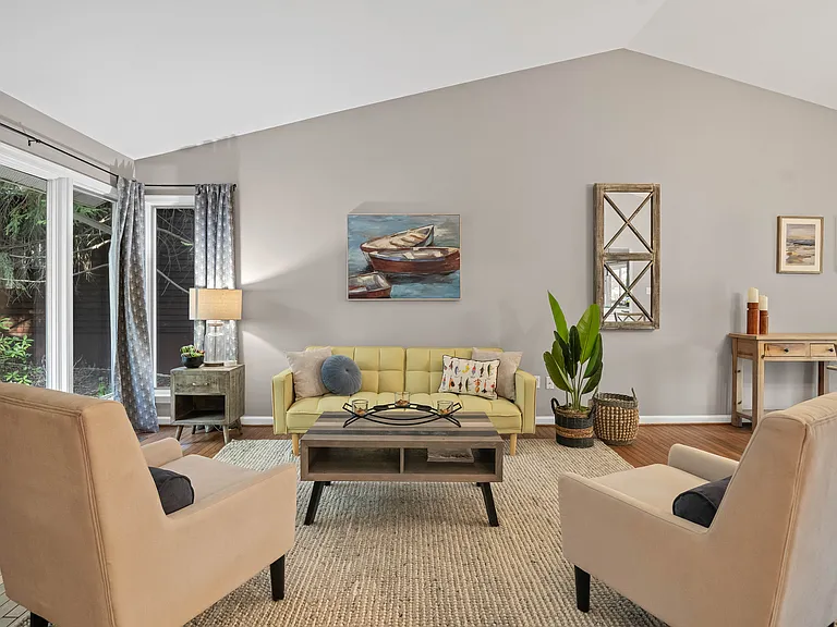112 Cumberland Cir — Photo 5