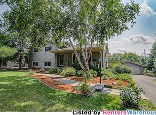 780 Gramsie Rd, Shoreview, MN 55126