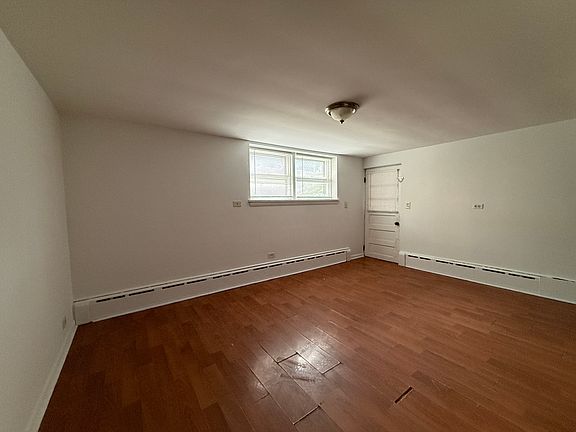 5th image of 116 N Cass Ave #G