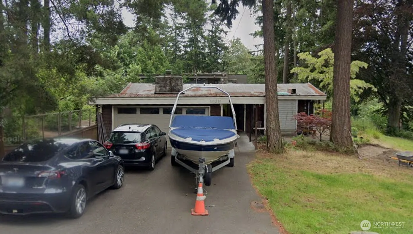 10231 NE 110th Street photo 1