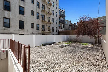 Rented by NY Space Finders Inc.