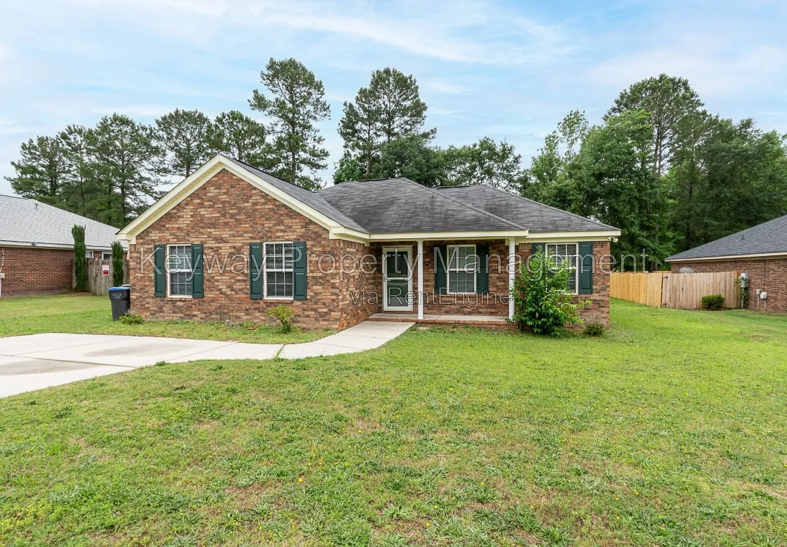 4 bed, 2.0 bath, 1437 sqft, $1,535 — Photo 1
