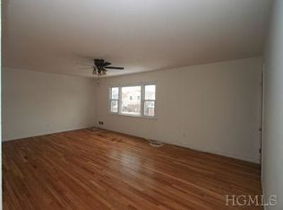 87 Post Pl #1, Harrison, NY 10528