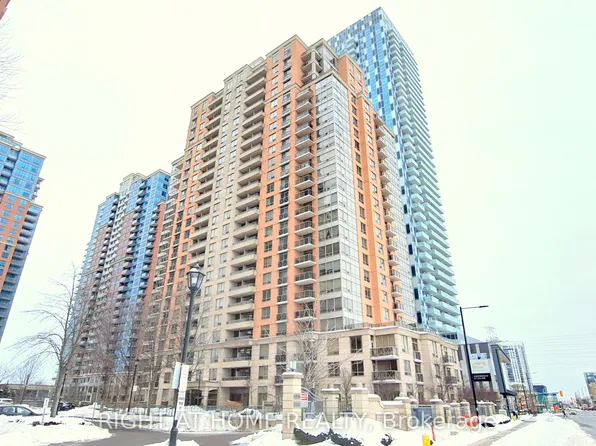 5233 Dundas St W, Toronto, ON