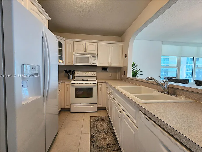 3505 S Ocean Dr #1406 — Photo 13