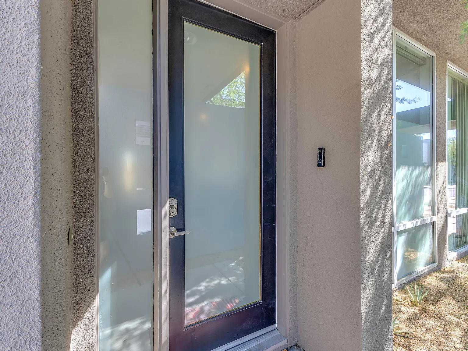 2 bed, 2.5 bath, 1343 sqft, $3,100 — Photo 3