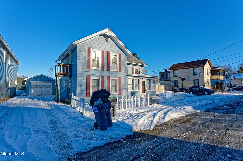 4th image of 11 Nixon Street