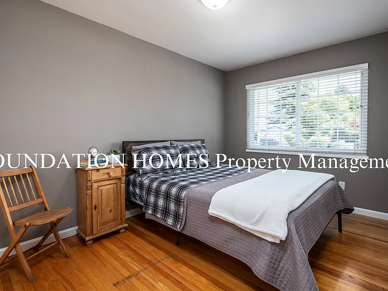 32 Devonshire Dr — Photo 14