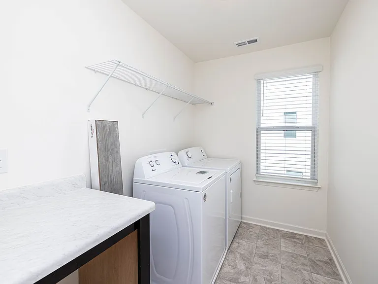 724 Scotch Meadows Loop — Photo 12