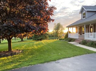 W518 Allen Rd, Oconomowoc, WI 53066