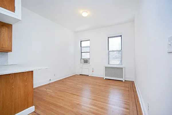 Rented by Keller Williams NYC | media 18