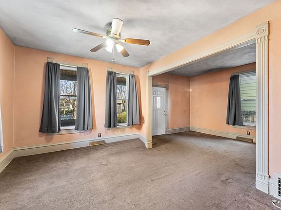 5th image of 2121 15th St #A