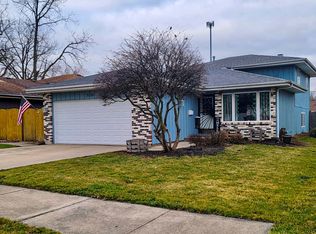 3138 Sangamon St, Steger, IL 60475