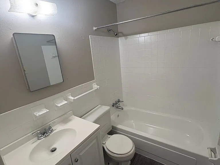 600 Patterson St — Photo 12