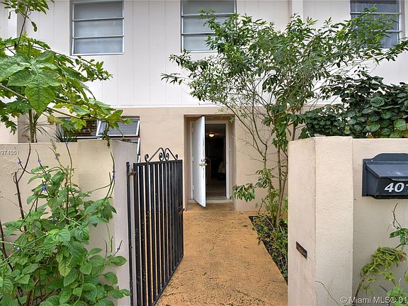 2nd image of 4016 Inverrary Blvd #15A