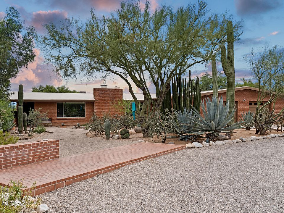 1st image of 4655 N Flecha Dr