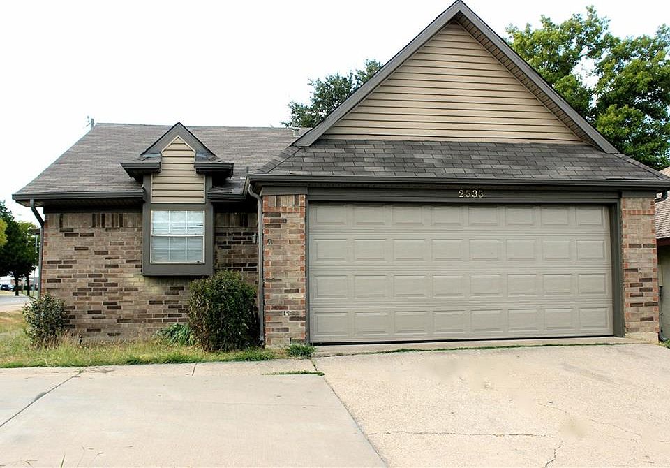 1st image of 2535 Beverly Hills Ln