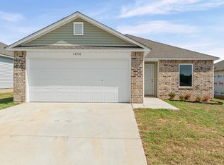 1656 Rambling Brook Dr, Benton, AR 72015