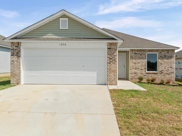 1656 Rambling Brook Dr, Benton, AR 72015