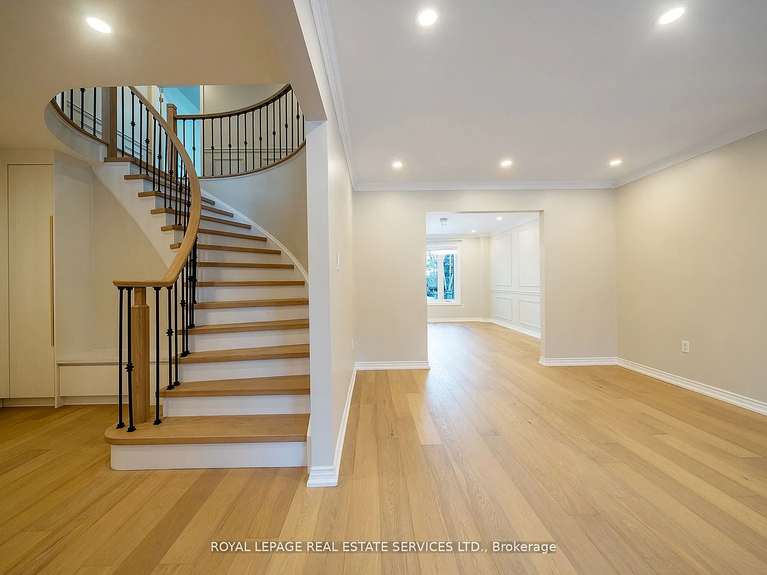 4 bed, $4,700 — Photo 3
