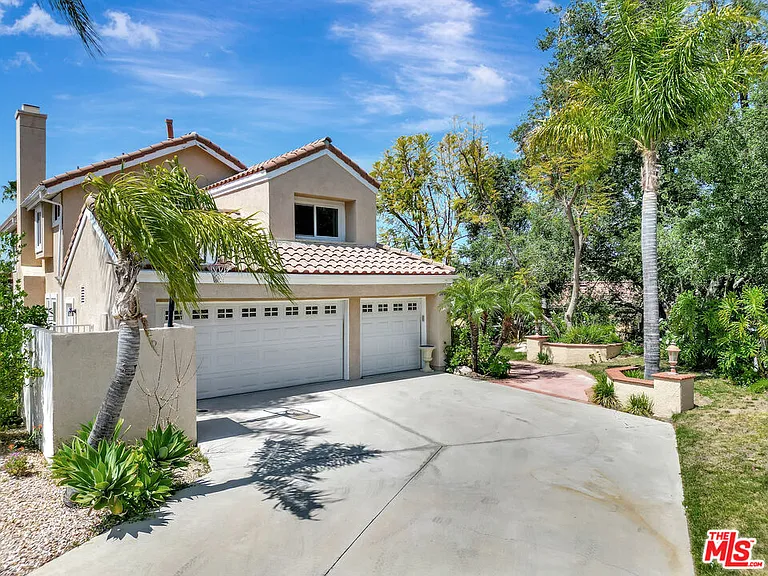 24701 Calle Conejo — Photo 2