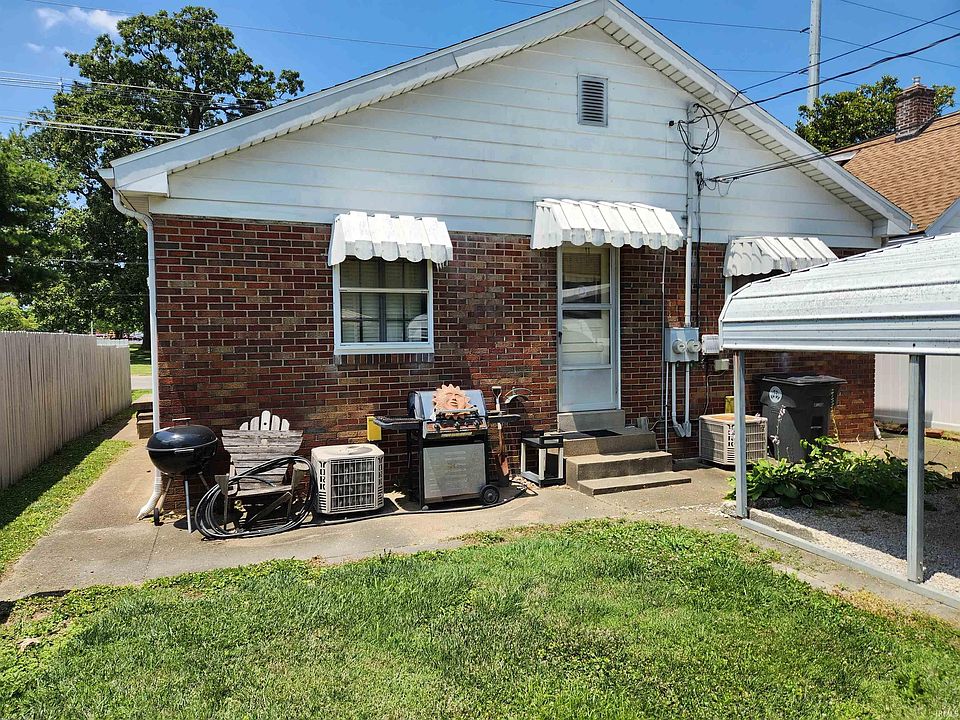 2nd image of 1803 N Heidelbach Ave