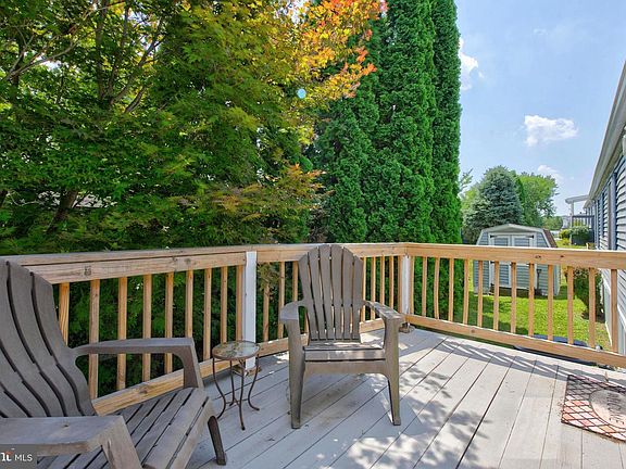4th image of 121 Pheasant Ridge Cir