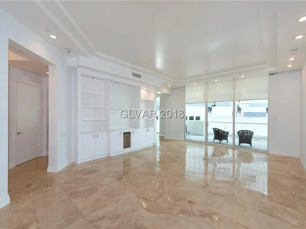 2877 Paradise Rd Unit 204, Las Vegas, NV 89109