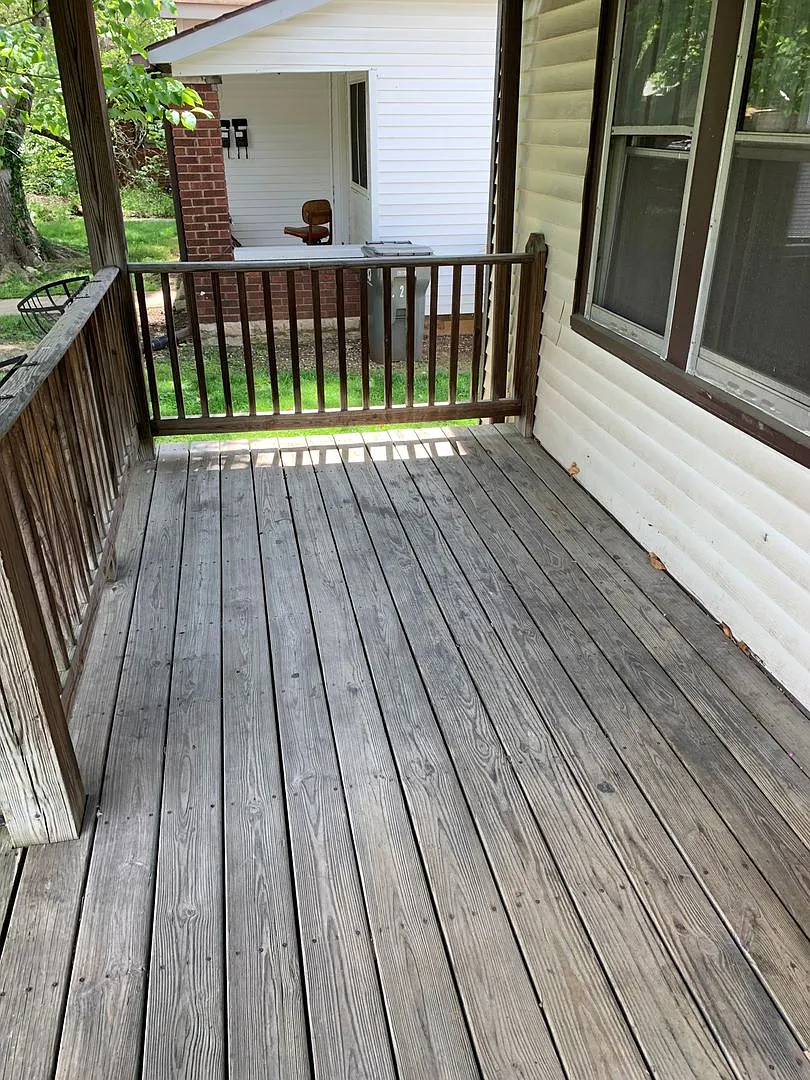 Available August 2027 3 Bedroom Home With Covered Front Porch - Just Off Washington St — Photo 2